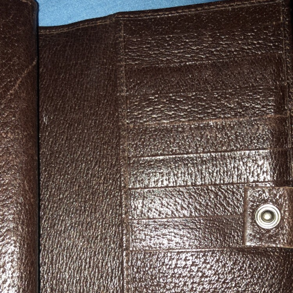 Authentic Gucci wallet - Picture 8 of 8